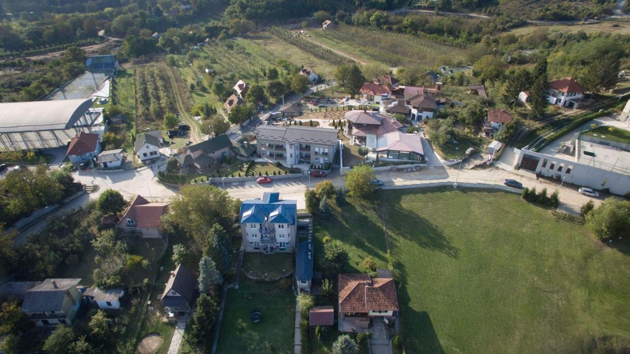 Simica Cose Apartment Vrdnik Exterior photo